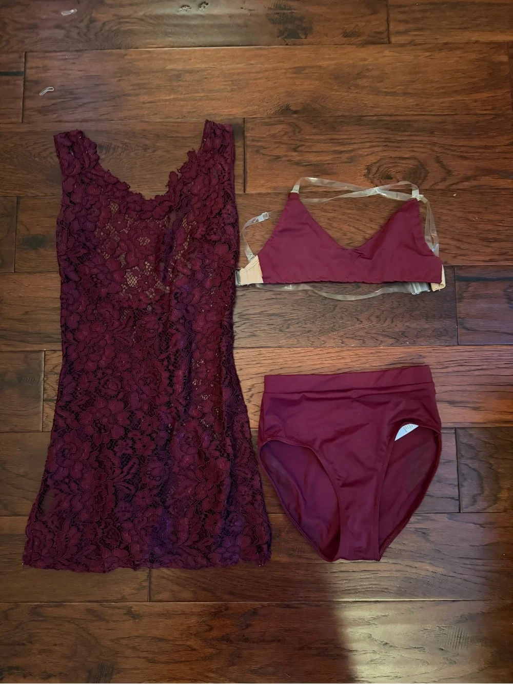 Dance Costume - maroon lace (CM/CL)